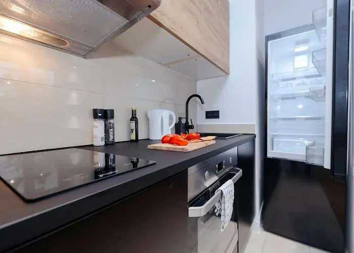 Nowy Swiat 47 Urban Classic By Solarento Varsó