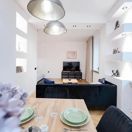 شقة Nowy Swiat 47 Urban Classic By Solarento وارسو